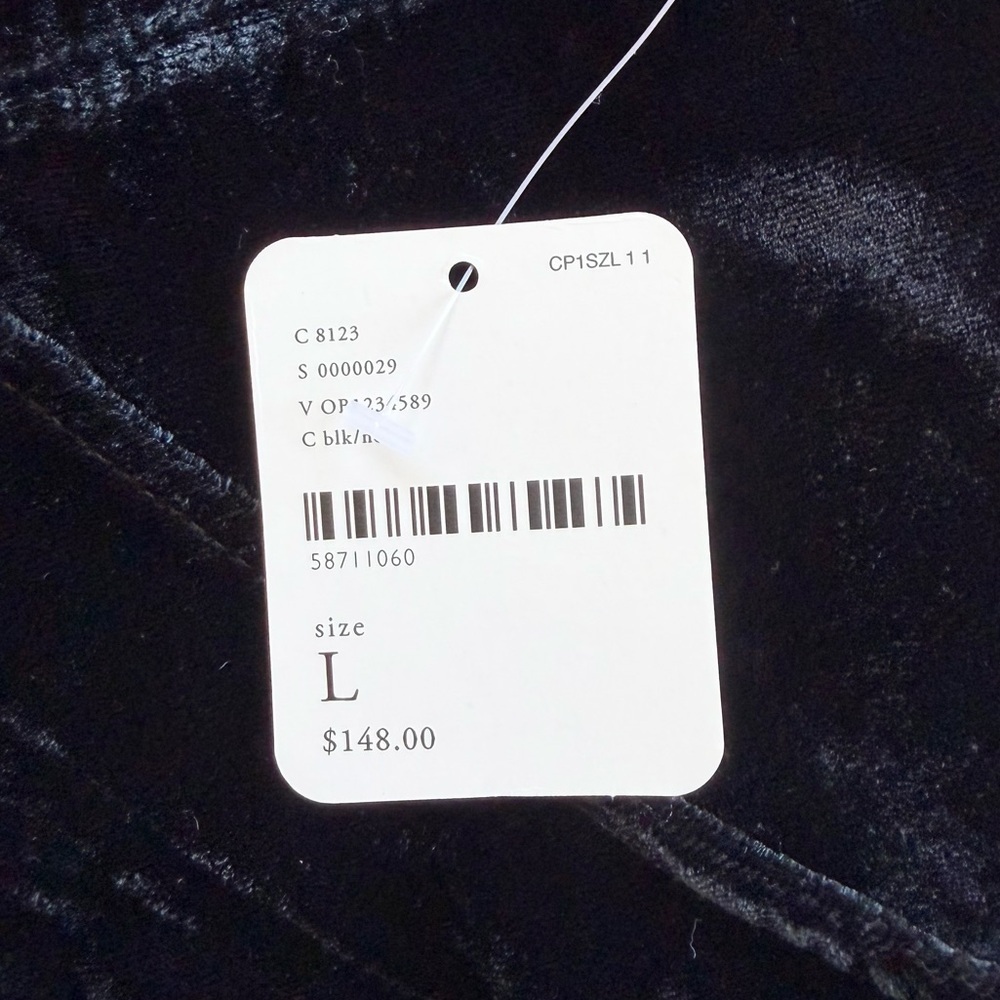 Free People Weekender Black Velvet Overalls NWT - Picture 5 of 6